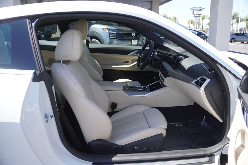 Used 2025 White BMW 430i image 27
