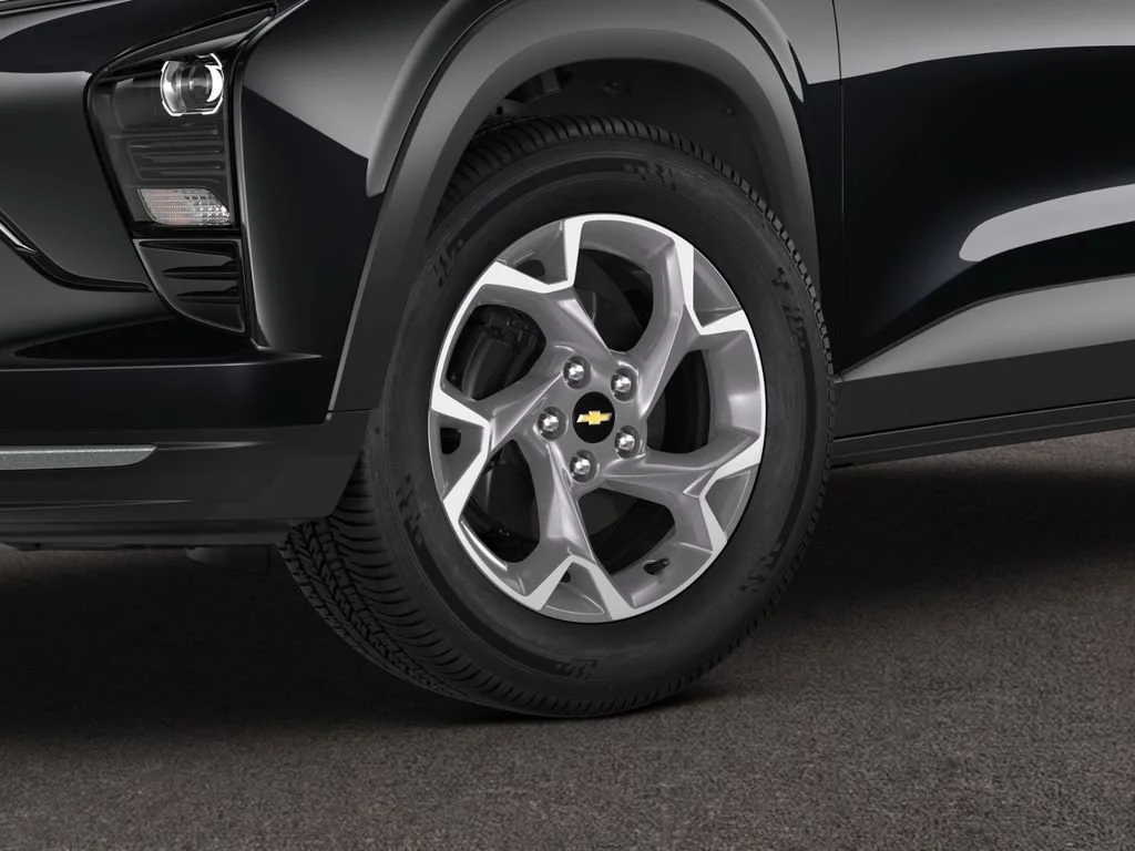 New 2026 Mosaic Black Metallic Chevrolet LT image 4