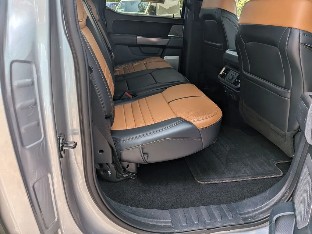 Used 2021 Silver Ford Platinum image 23