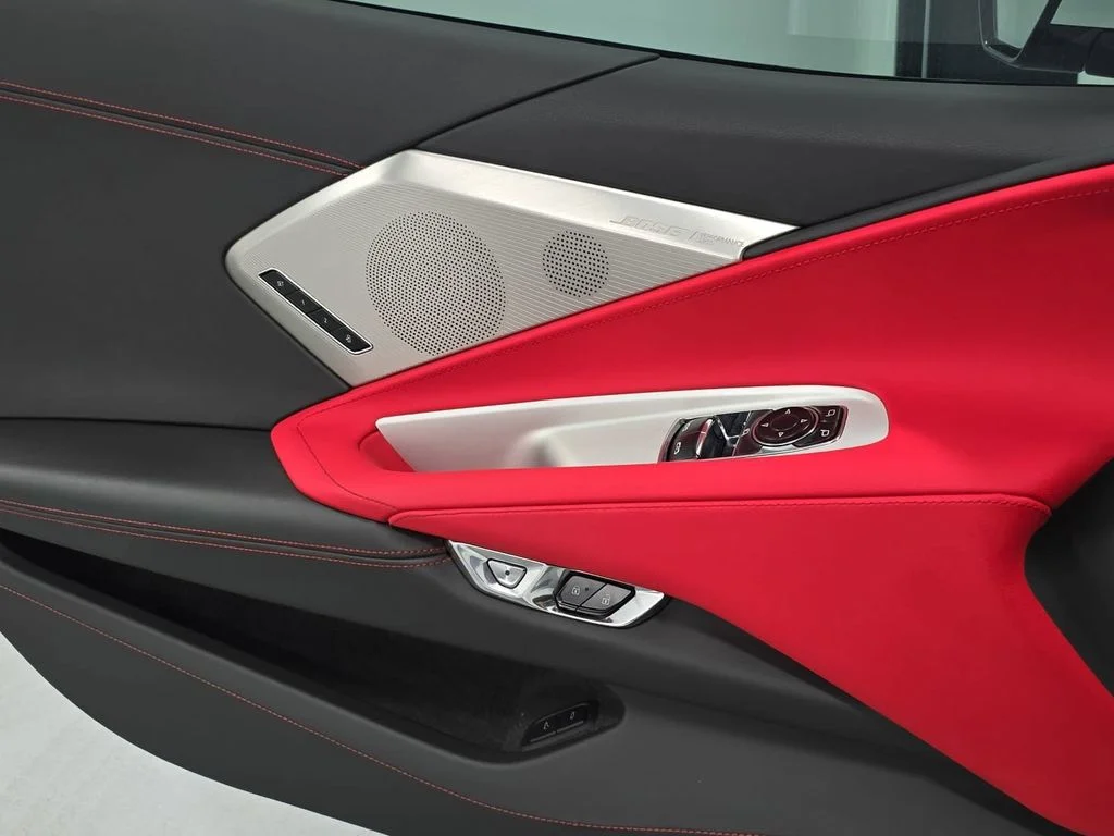 2022 Chevrolet Corvette 2LT - Photo 23