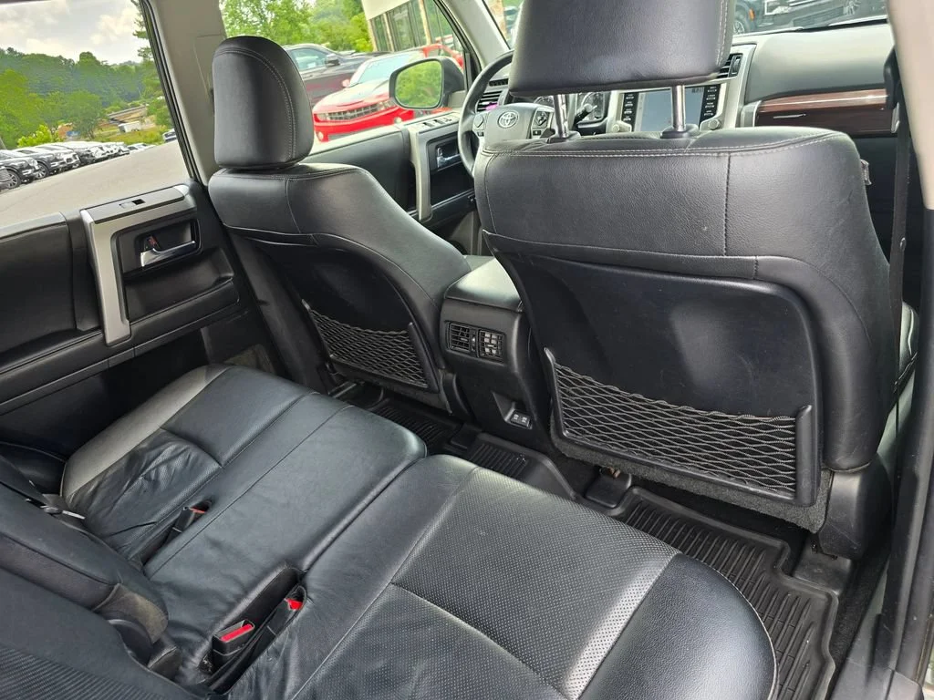 2022 Toyota 4Runner Limited - Photo 31