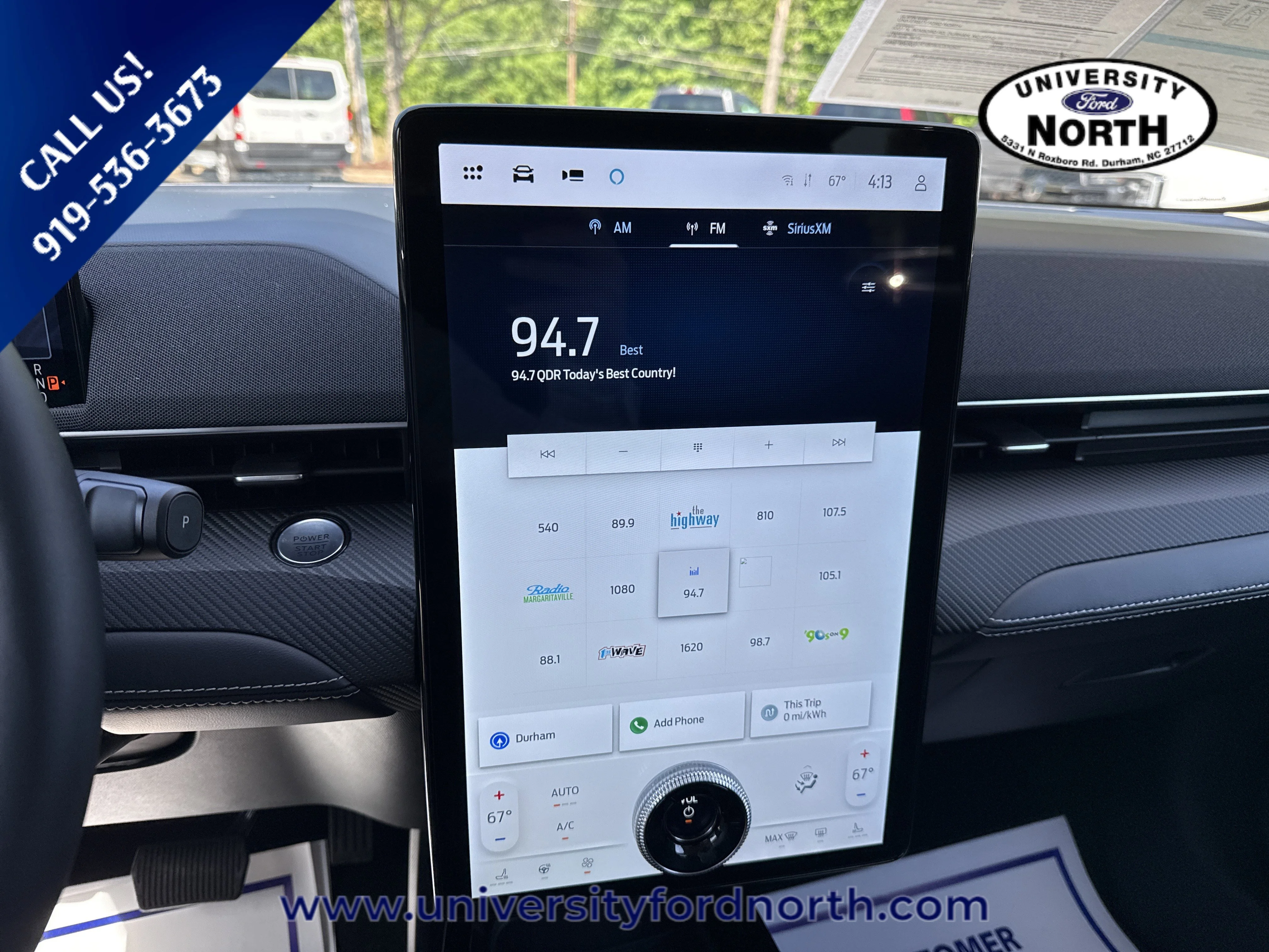 Used 2025 Shadow Black Ford Select image 24