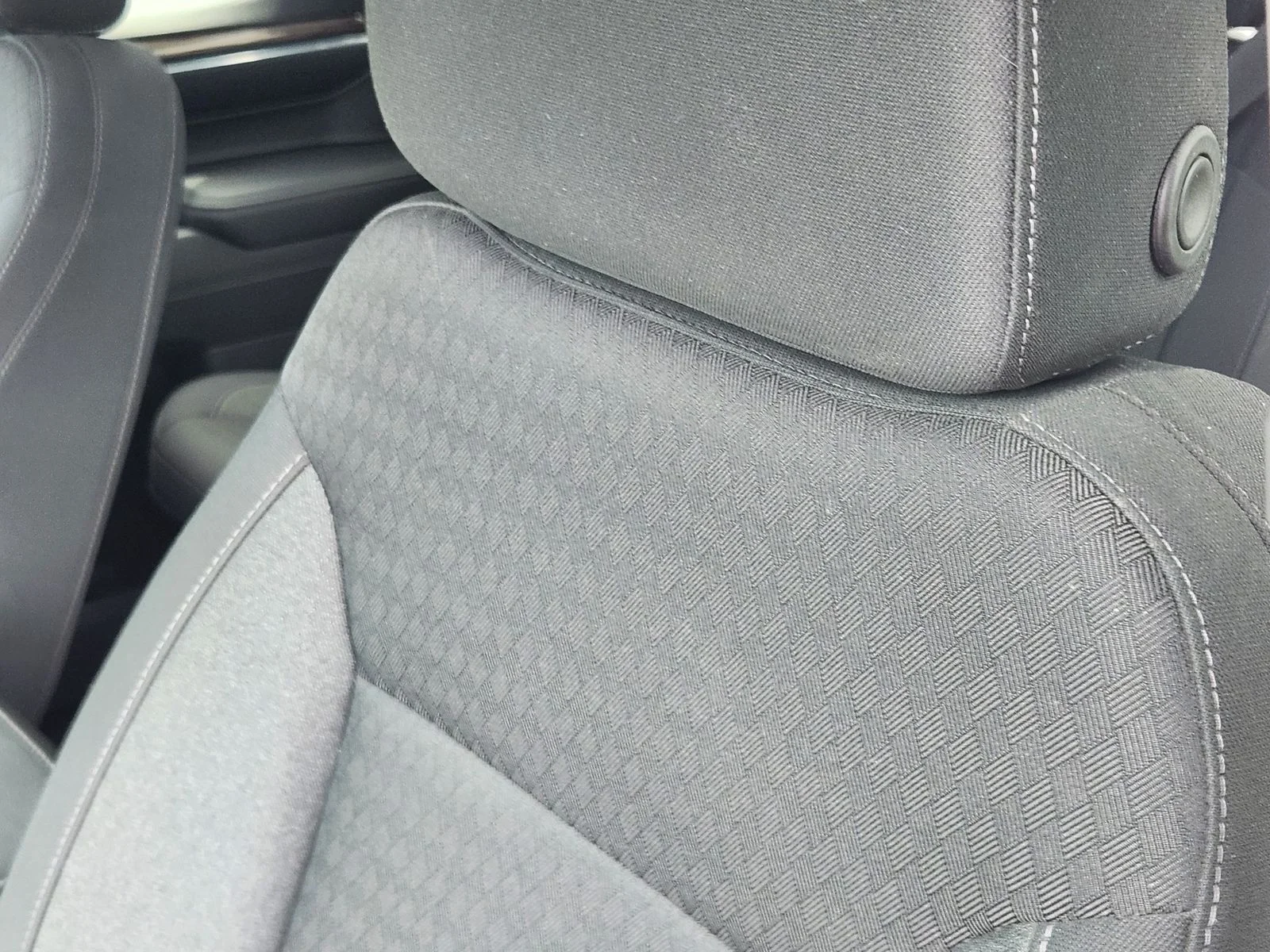 Used 2023 White Chevrolet LT image 13