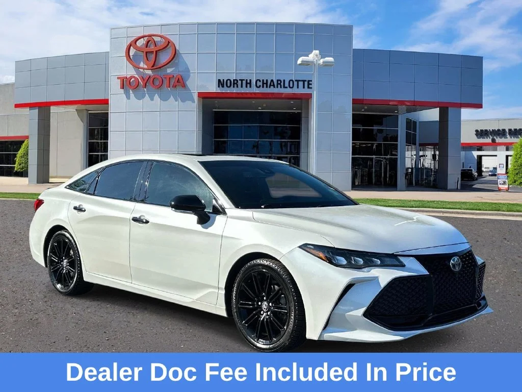 2022 Toyota Avalon XSE Nightshade
