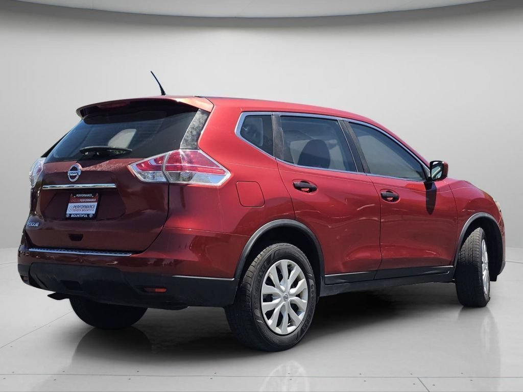 Used 2016 Cayenne Red Nissan S image 23