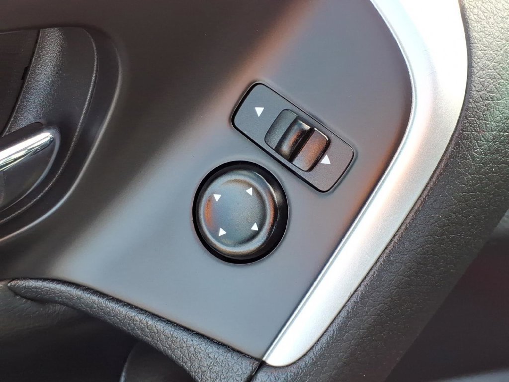 2016 Nissan Altima S - Photo 21