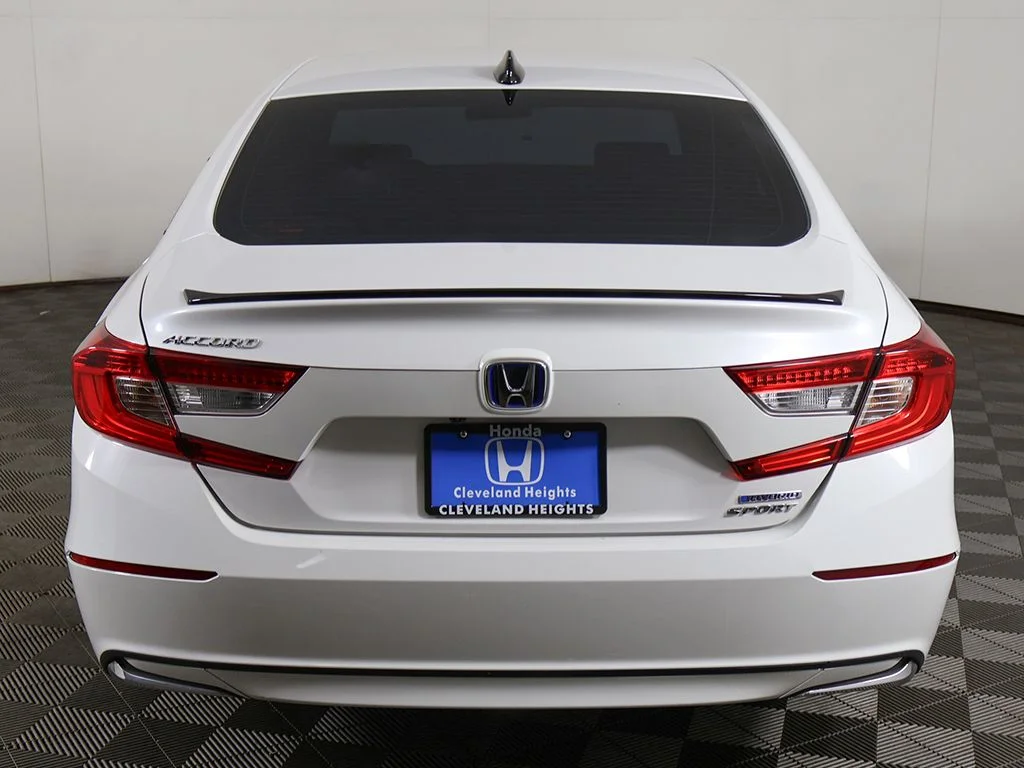Used 2022 Platinum White Honda Sport image 9