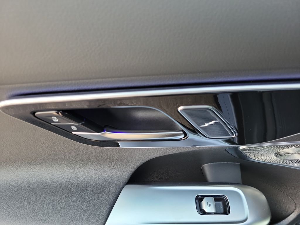New 2026 Graphite Grey Metallic Mercedes-Benz C 300 image 13
