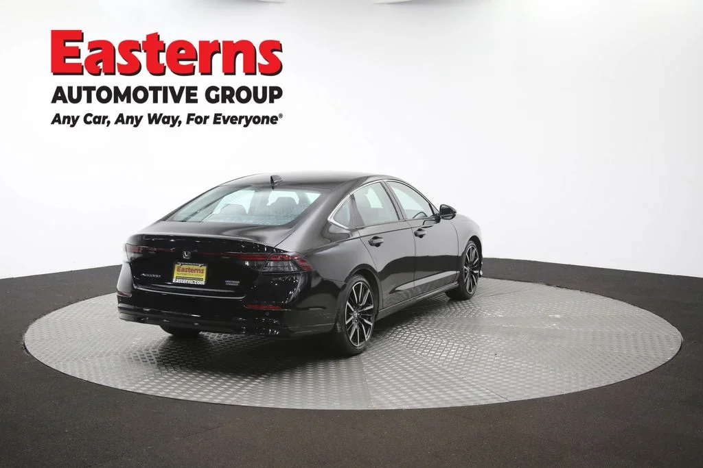 Used 2023 Black Honda Touring image 41