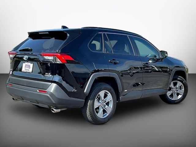 Used 2023 Black Toyota XLE image 6