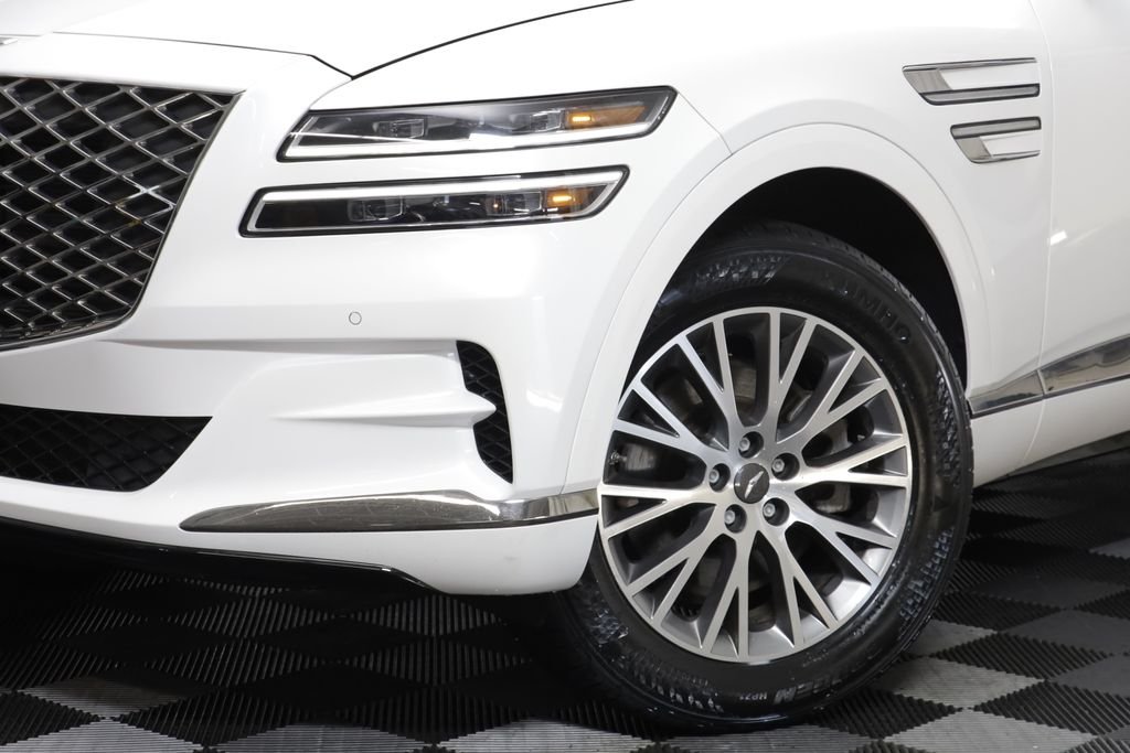 Used 2024 White Genesis 2.5T image 3