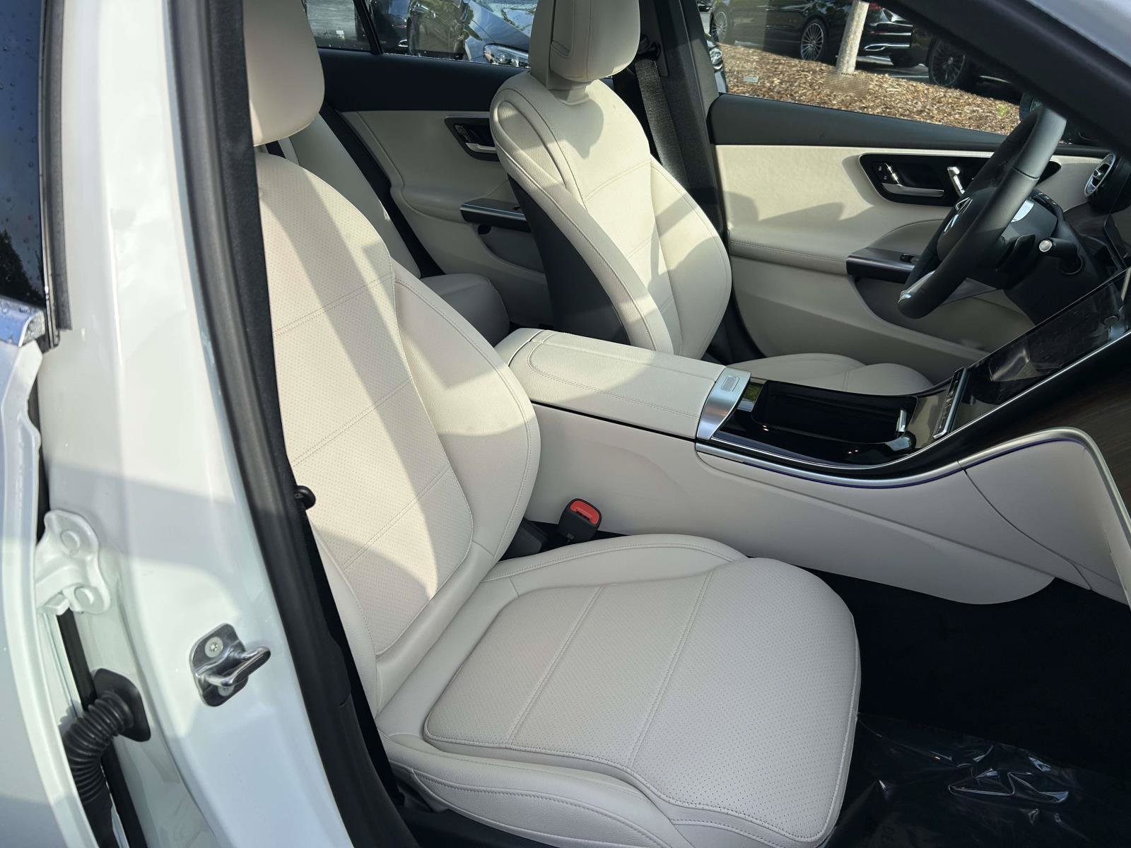 New 2026 Polar White Mercedes-Benz C 300 4MATIC® Sedan image 44