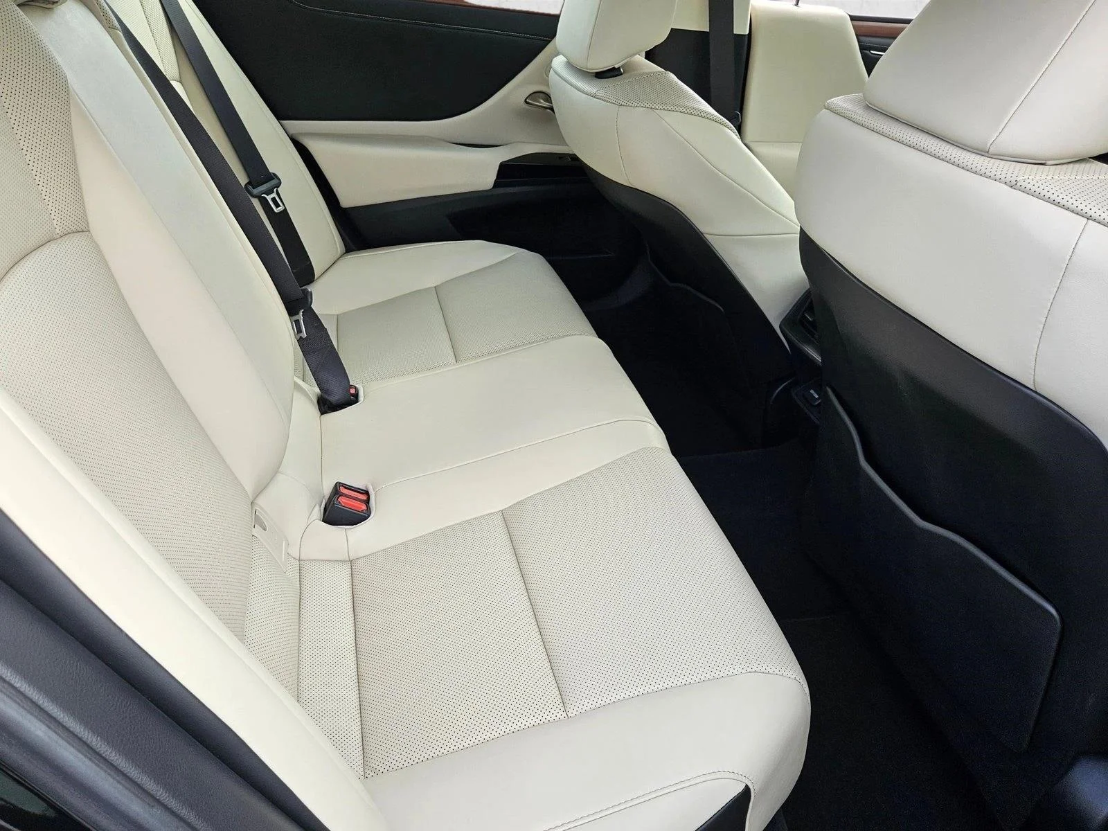 Certified Used 2025 Caviar Lexus ES 350 image 20