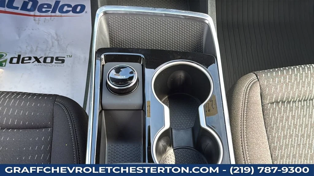 2027 Chevrolet Equinox LT - Photo 45