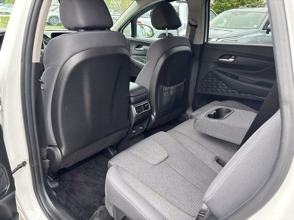 Used 2023 White Hyundai SEL image 16