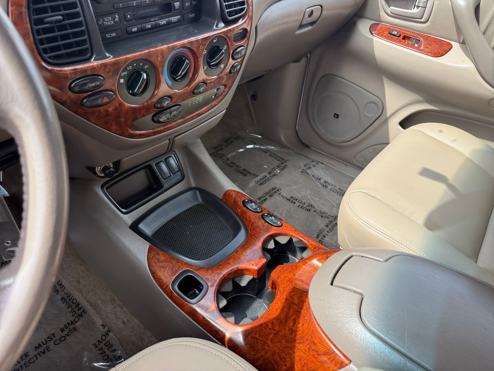 Used 2006 Natural White Toyota Limited image 13