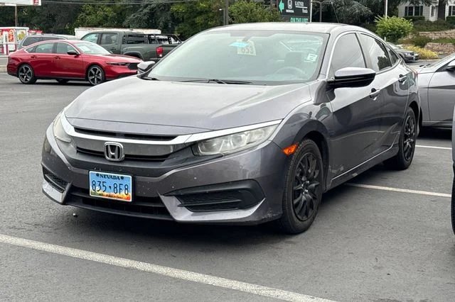 Used 2018 Modern Steel Metallic Honda LX image 7