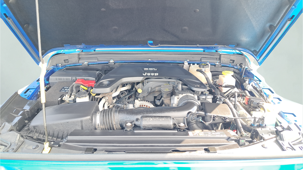 Used 2020 Blue Jeep Overland image 26