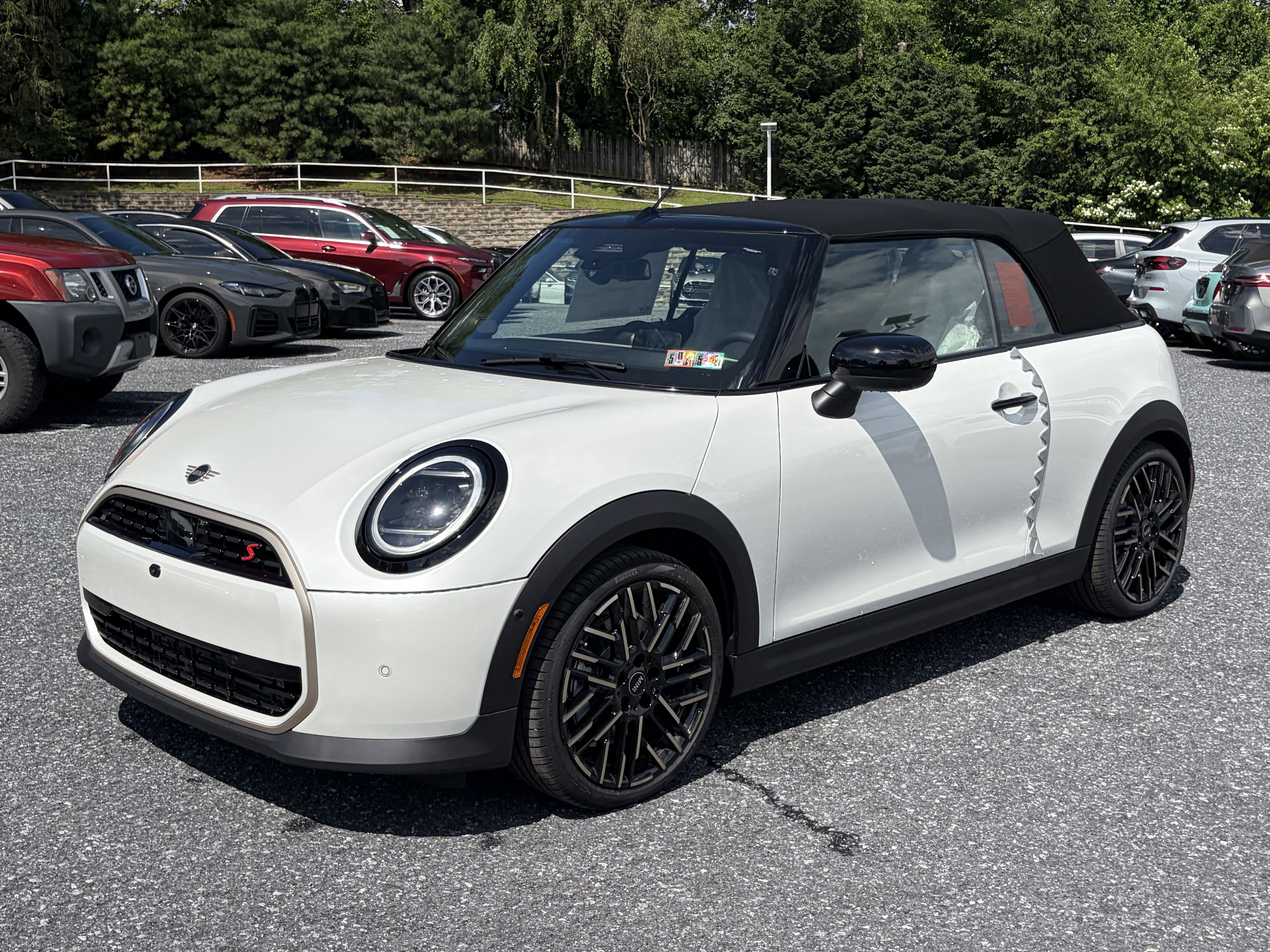 2026 MINI Convertible Cooper S's photo