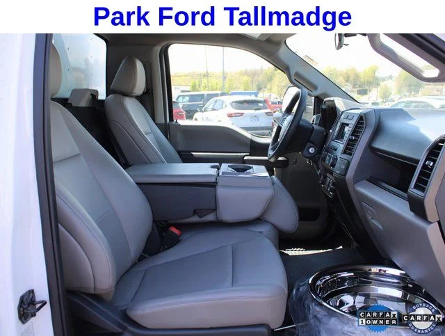 2022 Ford F-350 Super Duty Chassis Cab XL - Photo 14