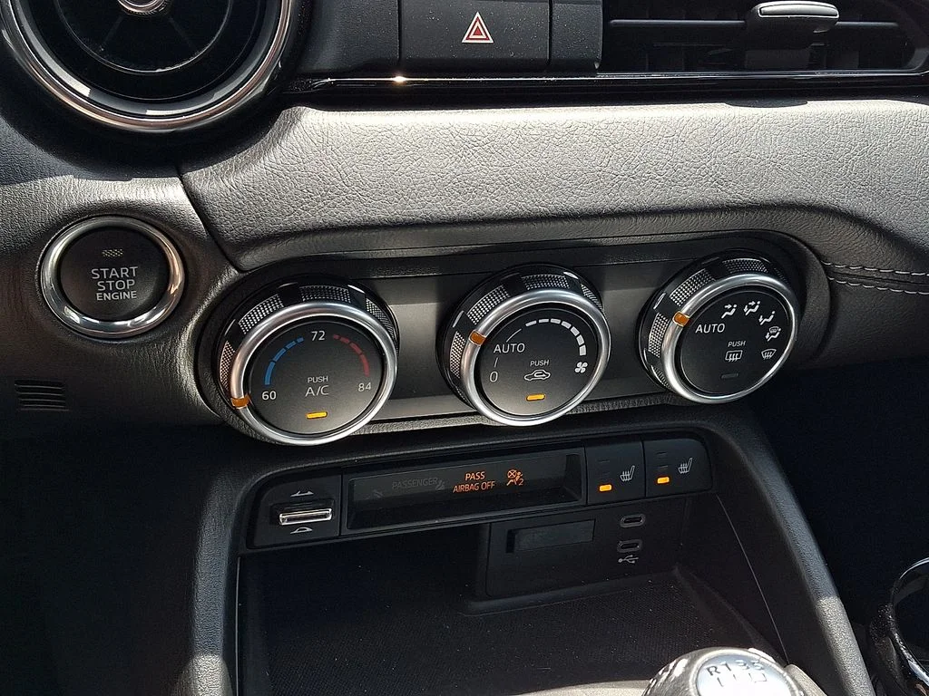 2025 Mazda MX-5 Miata RF Grand Touring - Photo 12