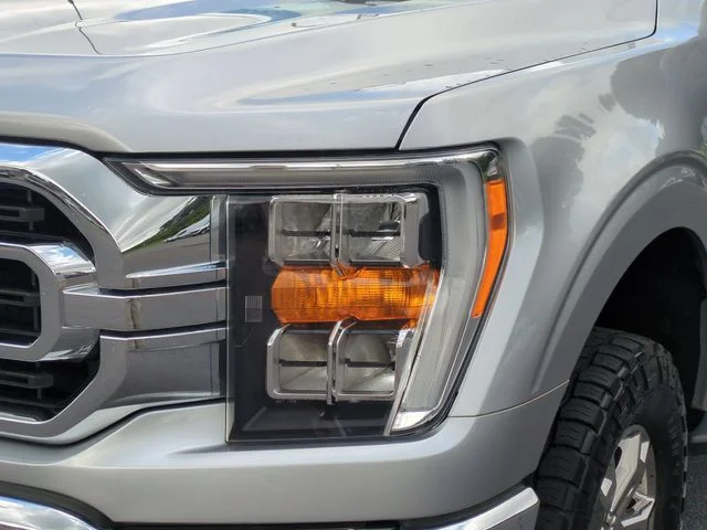 Used 2022 Silver Ford XLT image 9
