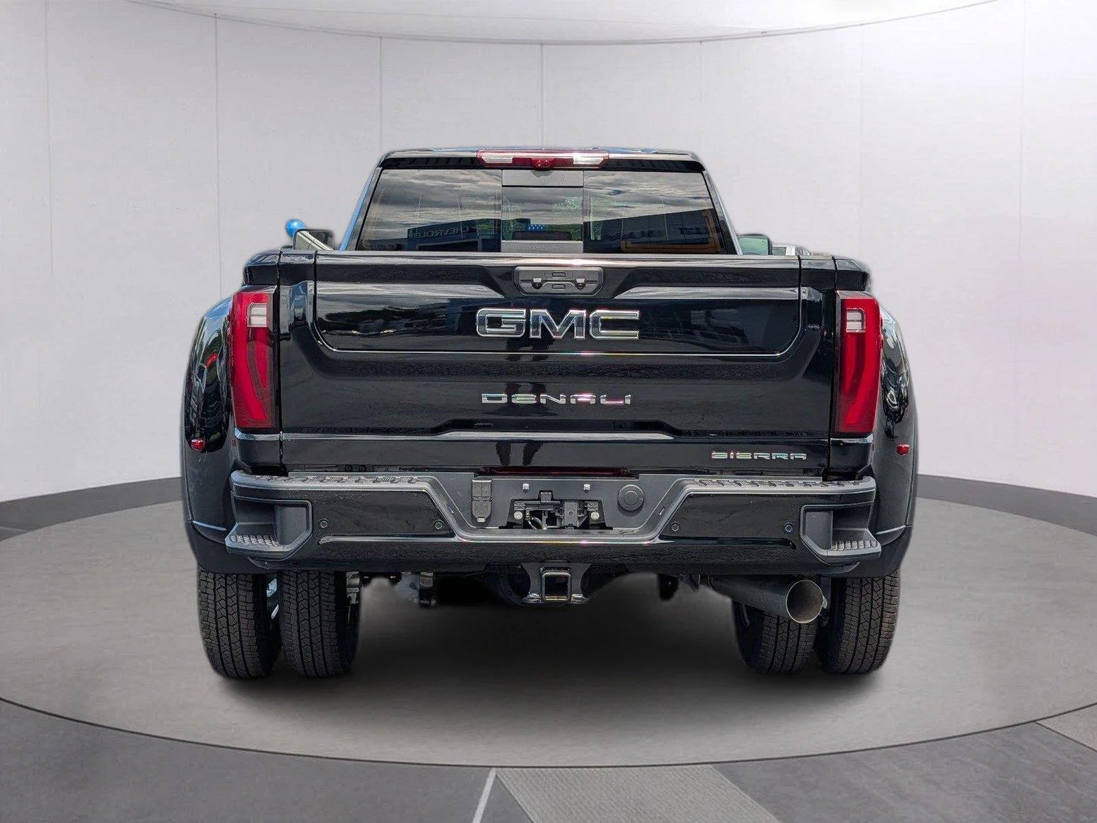 New 2026 Onyx Black GMC Denali Ultimate DRW image 4