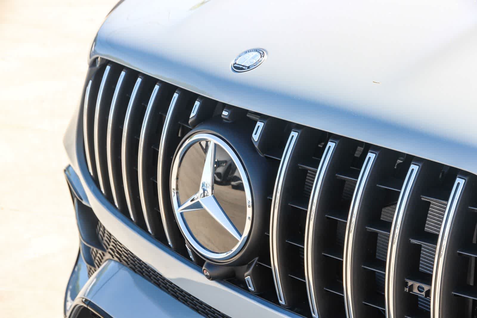 New 2026 MANUFAKTUR Alpine Grey Mercedes-Benz AMG® GLE 63 S image 9