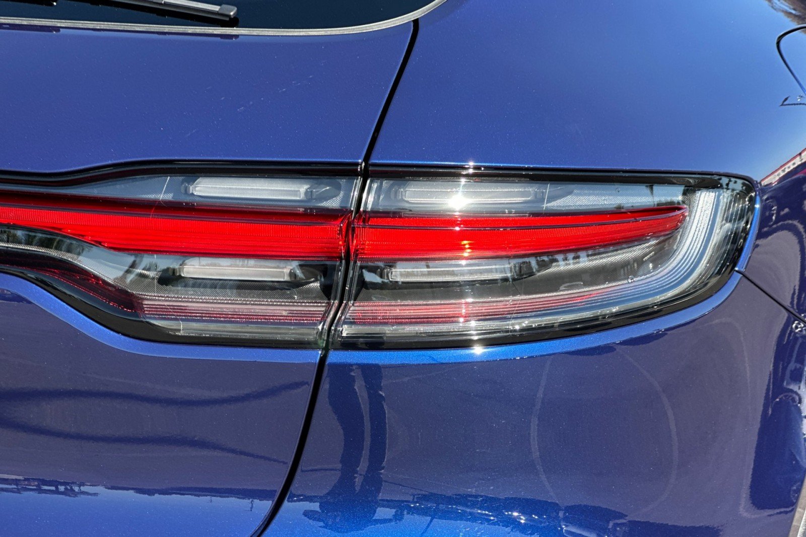 New 2026 Gentian Blue Metallic Porsche AWD image 28