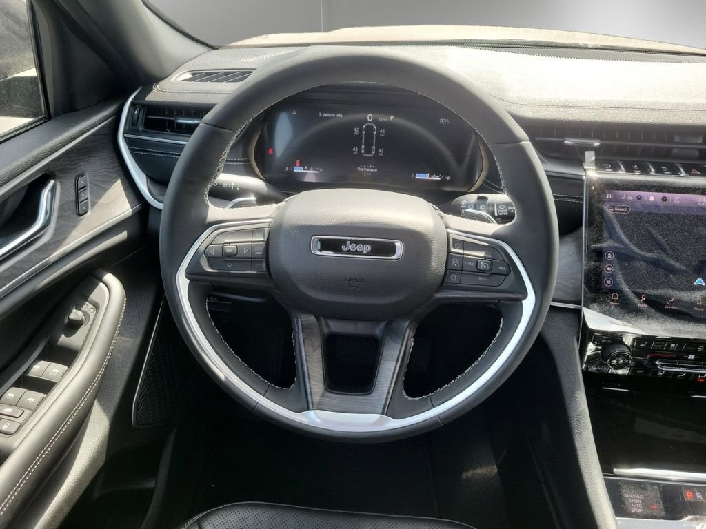 2025 Jeep Grand Cherokee L Limited - Photo 13