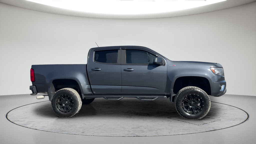 Used 2017 Gray Chevrolet Z71 image 5