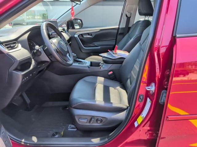 Certified Used 2025 RUBY FLARE PEARL* Toyota  image 15