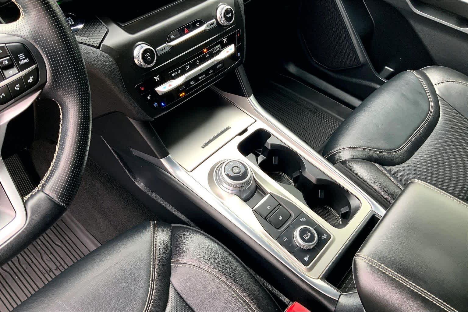 Used 2020 Star White Metallic Tri-Coat Ford ST image 15