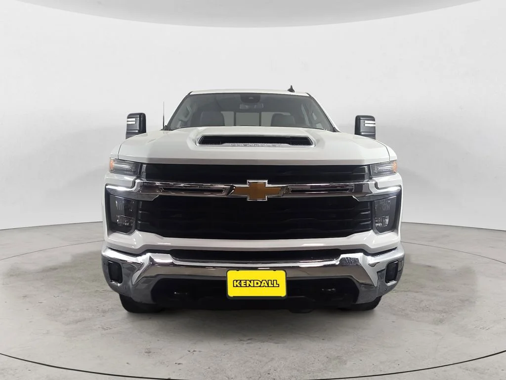 2025 Chevrolet Silverado 3500HD LT - Photo 8