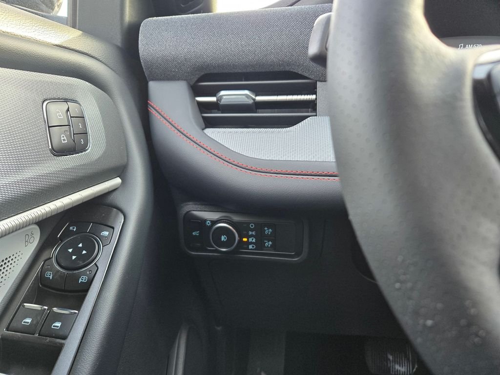 New 2026 Star White Metallic Tri-Coat Ford ST image 16