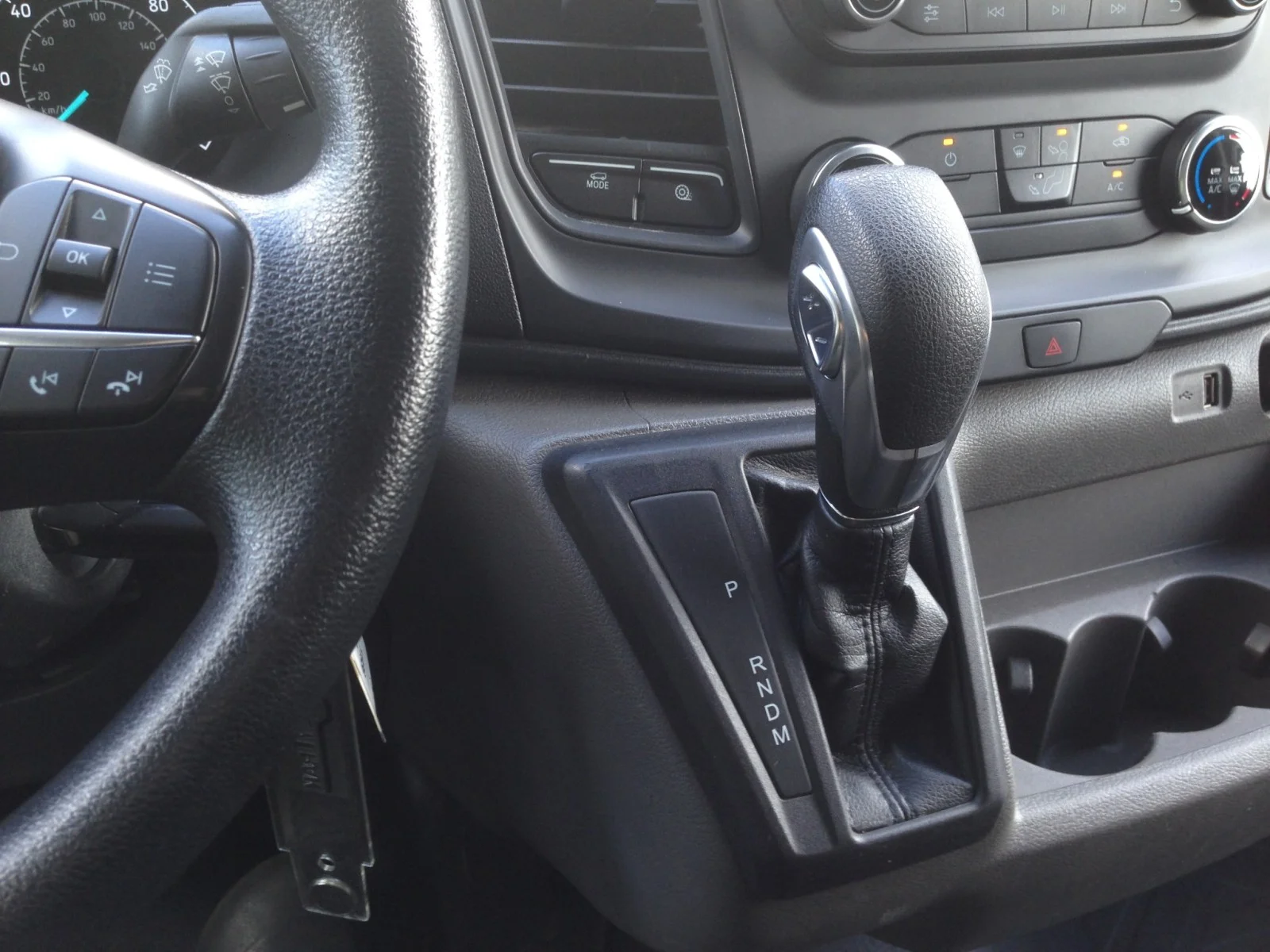 Used 2020 Oxford White Ford w/ rearCam image 51