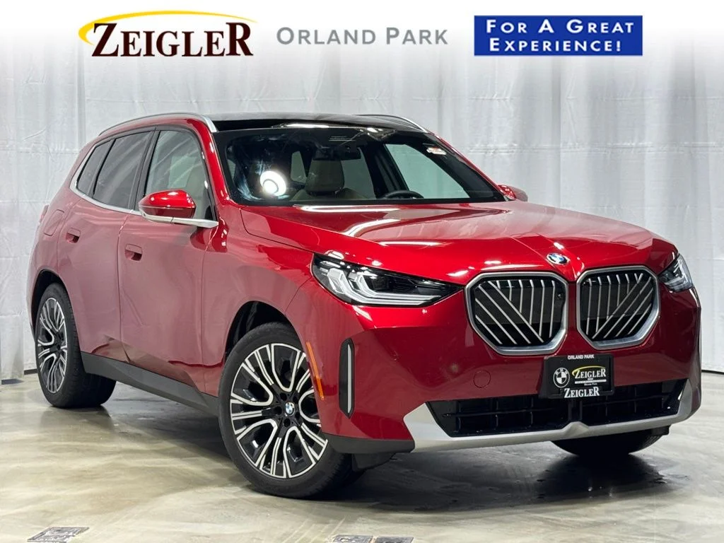 2025 BMW X3 30 XDRIVE's photo