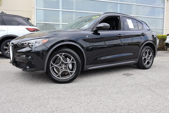 2024 Alfa Romeo Stelvio Ti