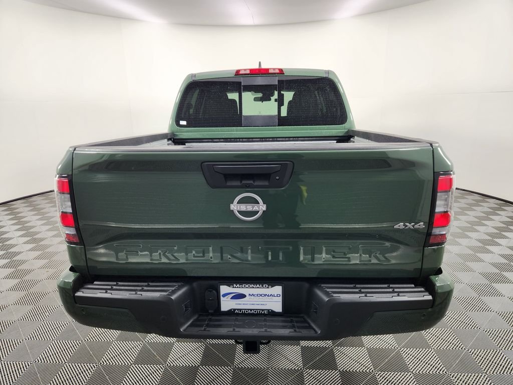 New 2026 Tactical Green Metallic Nissan Crew Cab SV image 4