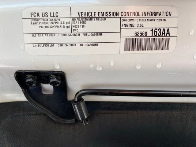 Used 2023 White Jeep Sahara image 29