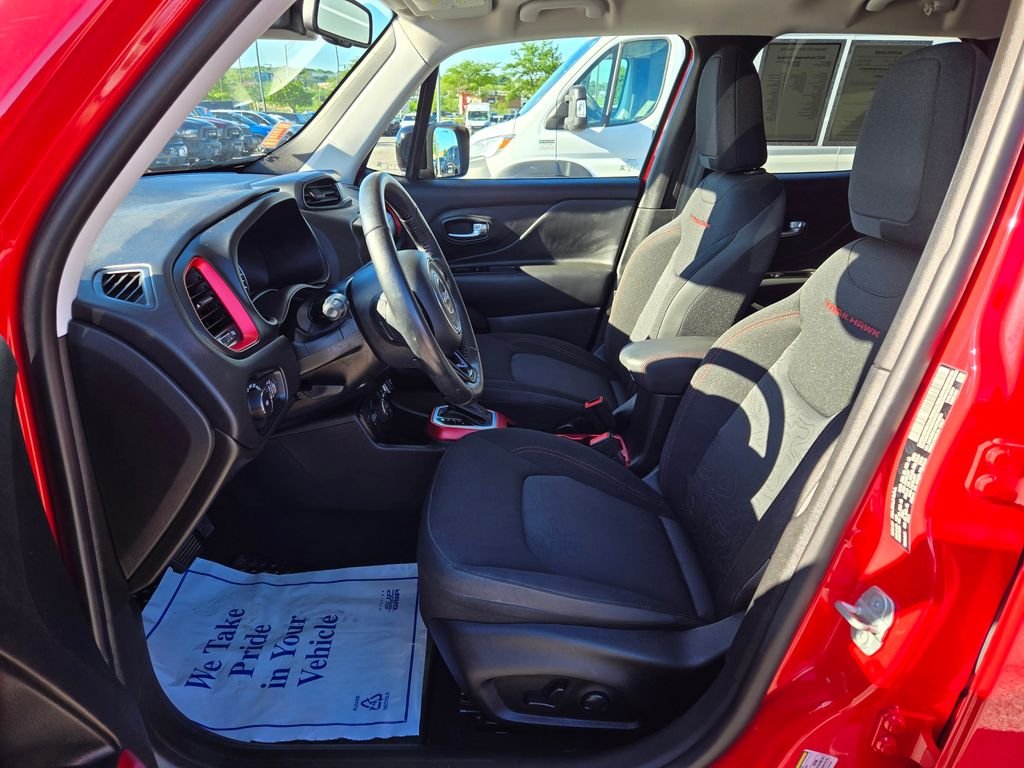 Used 2022 Red Jeep Trailhawk image 15