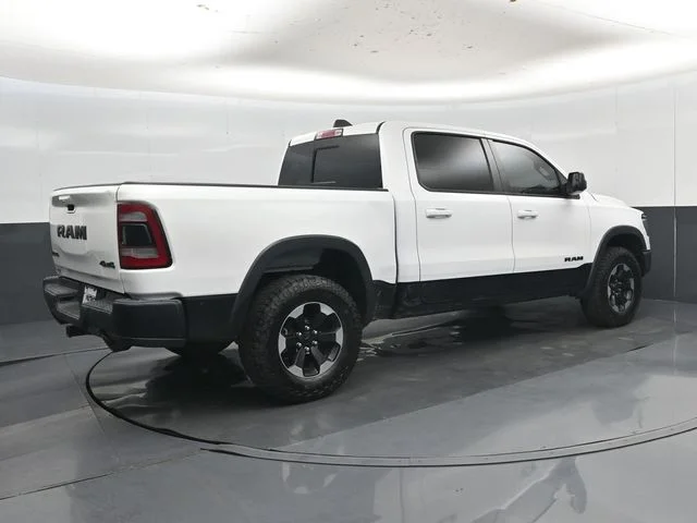 1C6SRFLT5LN421640