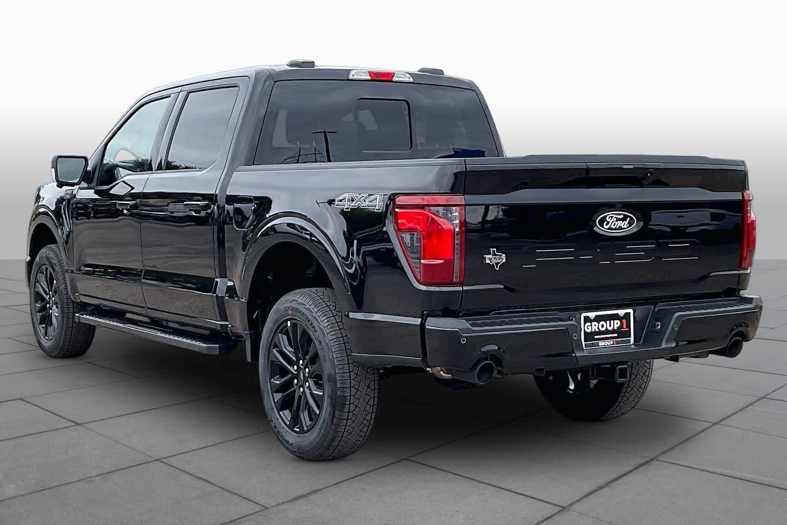 New 2026 Agate Black Metallic Ford XLT image 12
