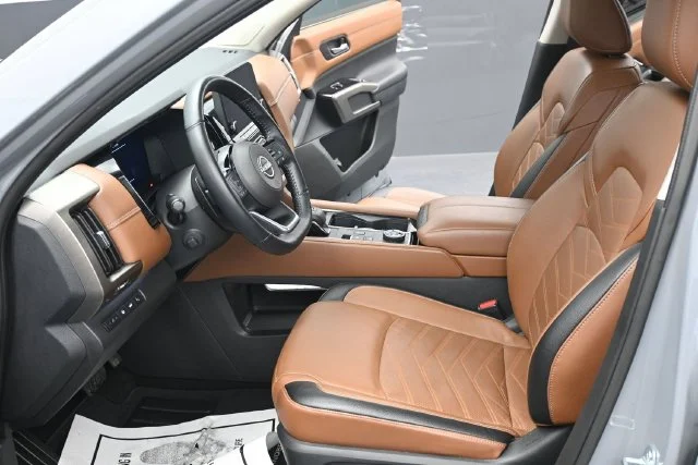 Certified Used 2024 Boulder Gray Pe Nissan Platinum image 6