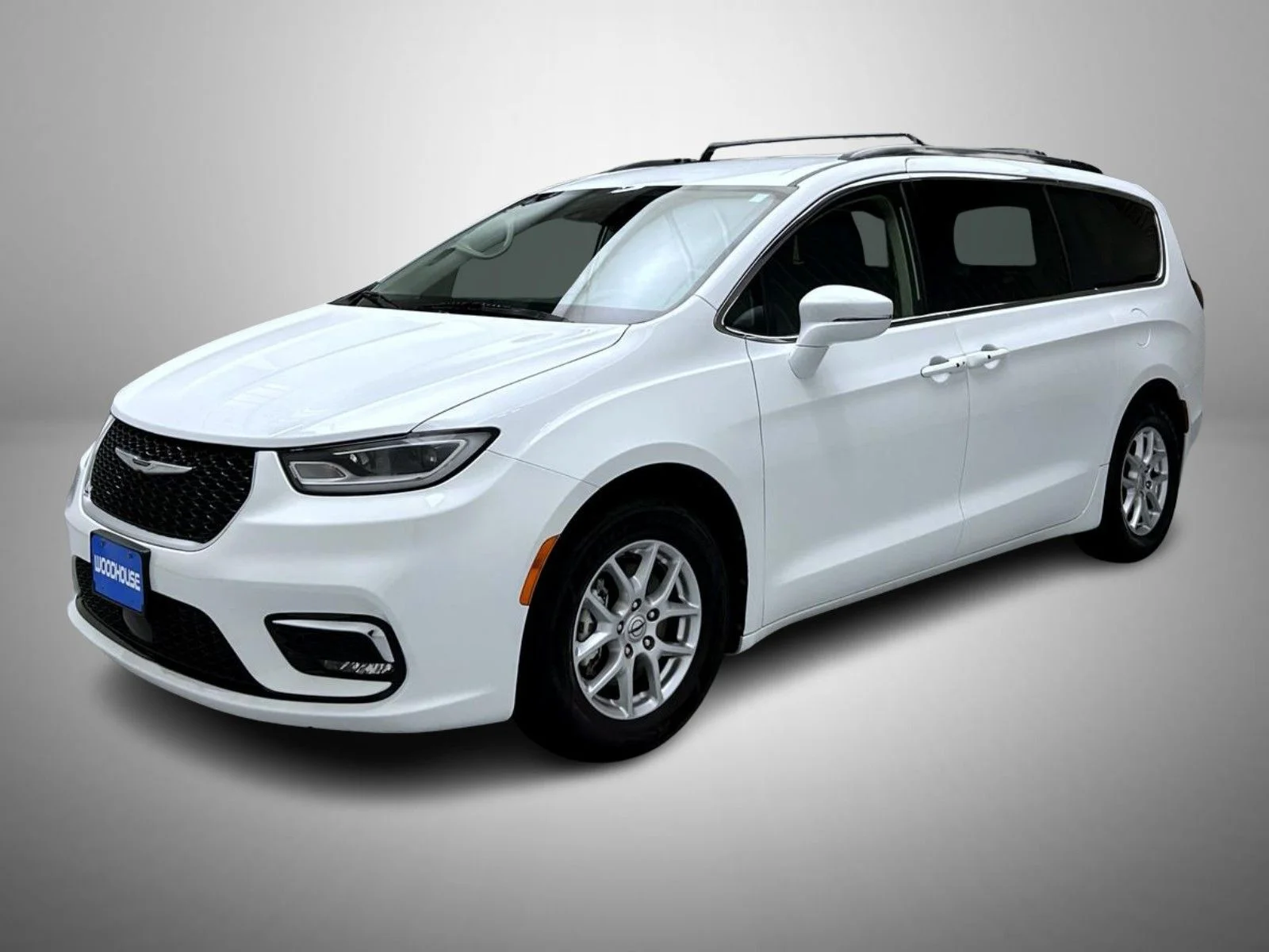 2022 Chrysler Pacifica Touring L's photo