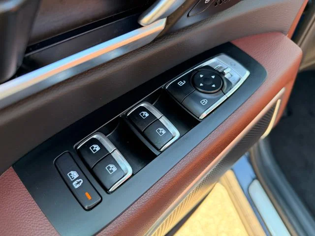 Certified Used 2025 Midnight Kia SX-Prestige image 13