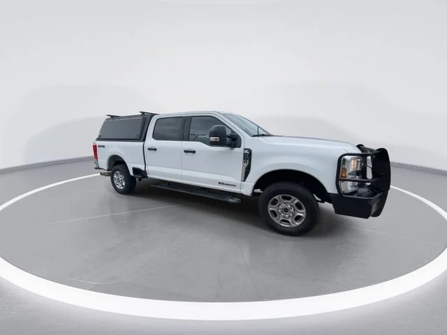 Used 2025 White Ford XLT image 2