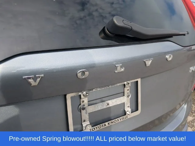 Used 2016 Gray Volvo T6 Momentum image 10