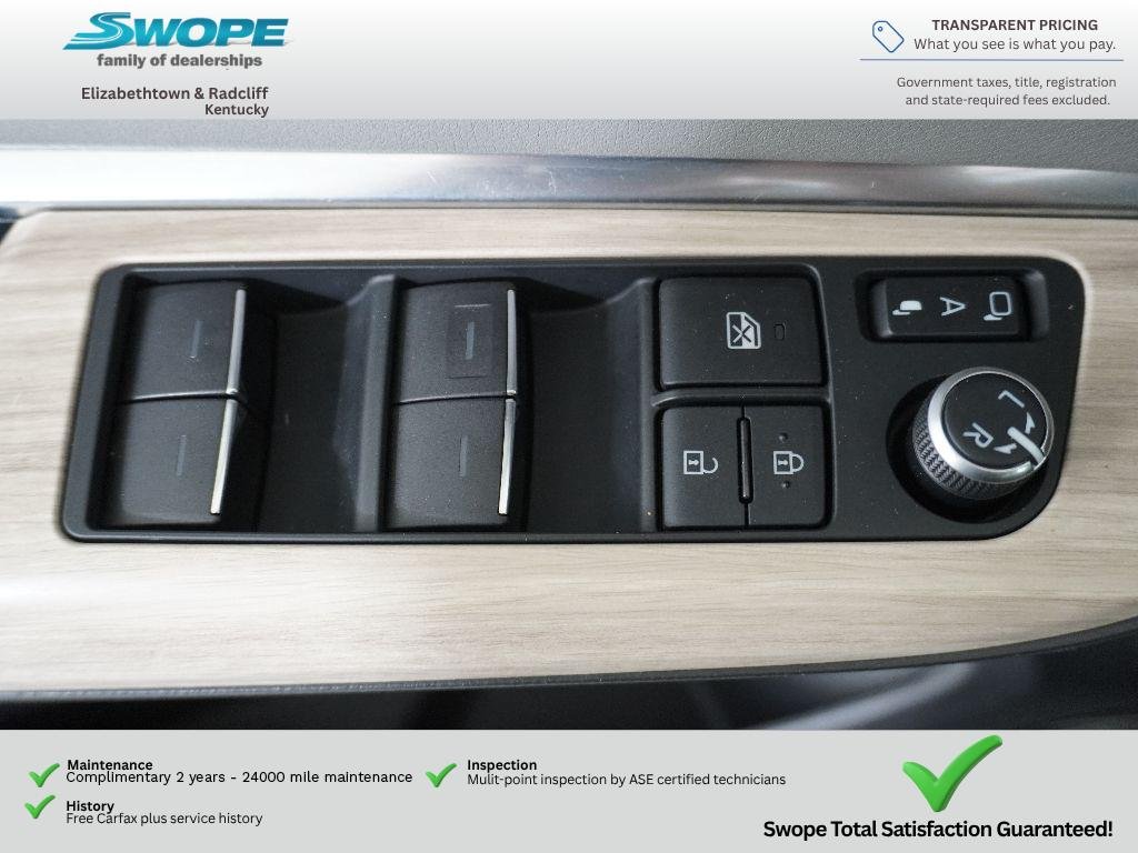 Used 2021 Titanium Glow Toyota Limited image 14