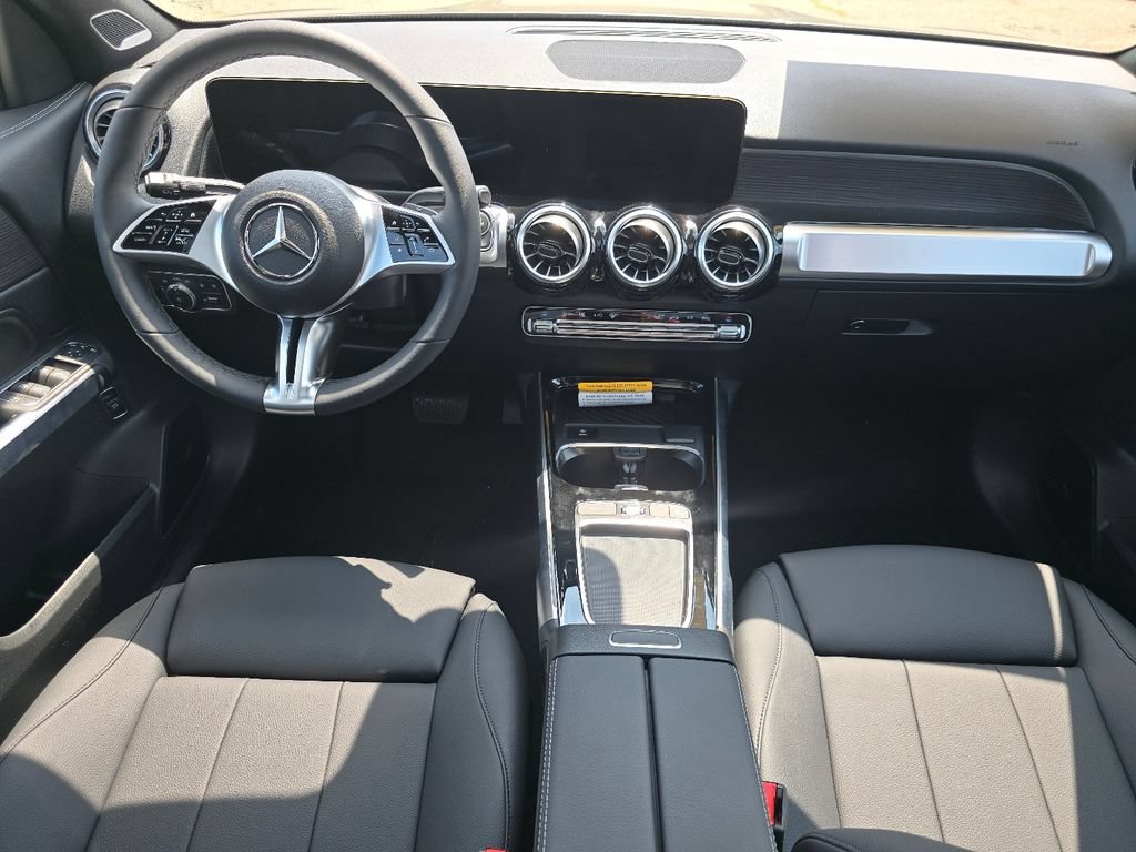 New 2026 Mountain Grey Metallic Mercedes-Benz GLB 250 image 60